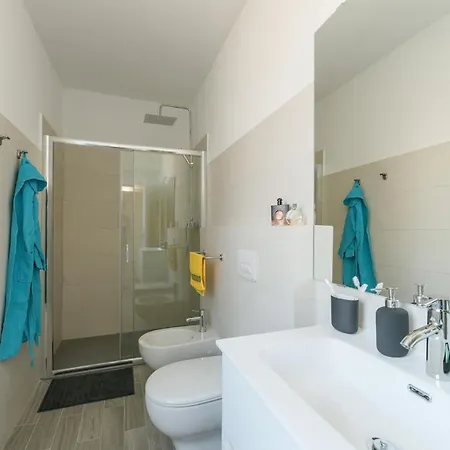 Apartment Sunflower Baveno